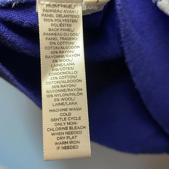 Loft women’s size M sweater blue floral mixed fabrics v-neck 3/4 sleeve work - Picture 3 of 6